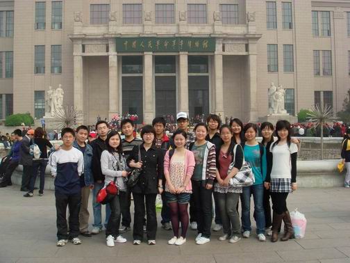 //web.gczhubo.com/html/files/2012/10/25/20121025094751158962187.jpg