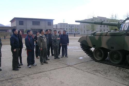 //web.gczhubo.com/html/files/2012/10/29/20121029105815586751831.jpg