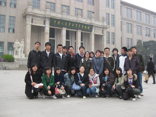 //web.gczhubo.com/html/files/2012/10/26/20121026092315475328711.jpg