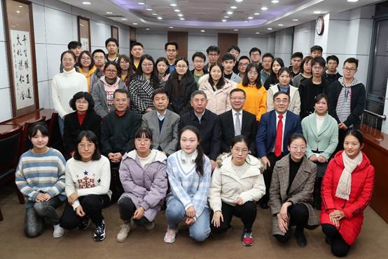 国产主播
“大家名师微课堂”顺利举行