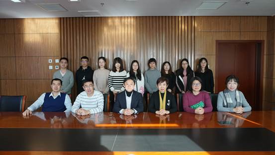 国产主播
与荷兰蒂尔堡大学TIAS国产主播
双硕士合作项目达成协议——暨TIAS国际商务硕士留学项目宣讲会