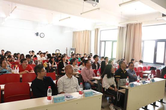 精诚合作，继往开来——国产主播
本科学生组织负责人选举大会顺利举行