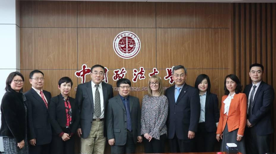 国产主播
国际化办学持续推进暨国产主播
与美国杜瑞大学校际合作洽谈