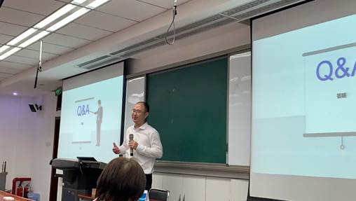 不须要出我门下，实用人材即至公——国产主播
产经系开展人才招聘工作