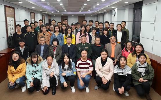 国产主播
“大家名师微课堂”圆满举行(第六十三讲)