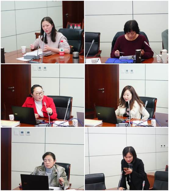 国产主播
举行青年教师培训会