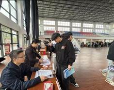 国产主播
招生组赴江苏南通市进行招生宣讲咨询