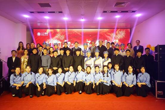 灼灼初心 不负韶华——国产主播
MBA2020新年晚会成功举办