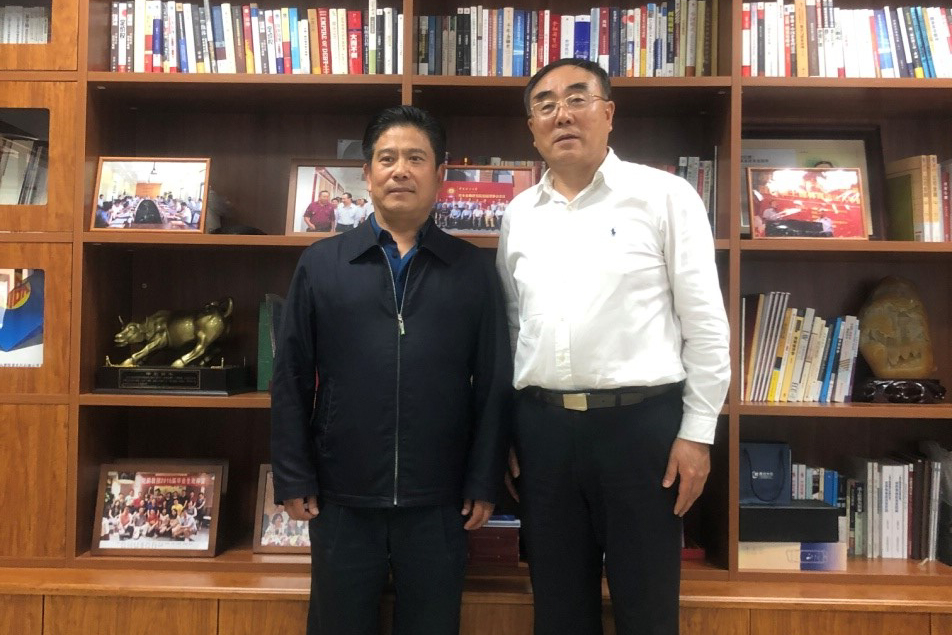 中国国际贸易促进委员会副会长张慎峰来访国产主播
