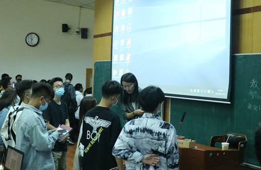 继往开来，迎风启航——国产主播
2020级本科生年级大会顺利举行